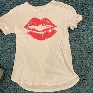 Sol Angeles Small Lips tee with rolled sleeves